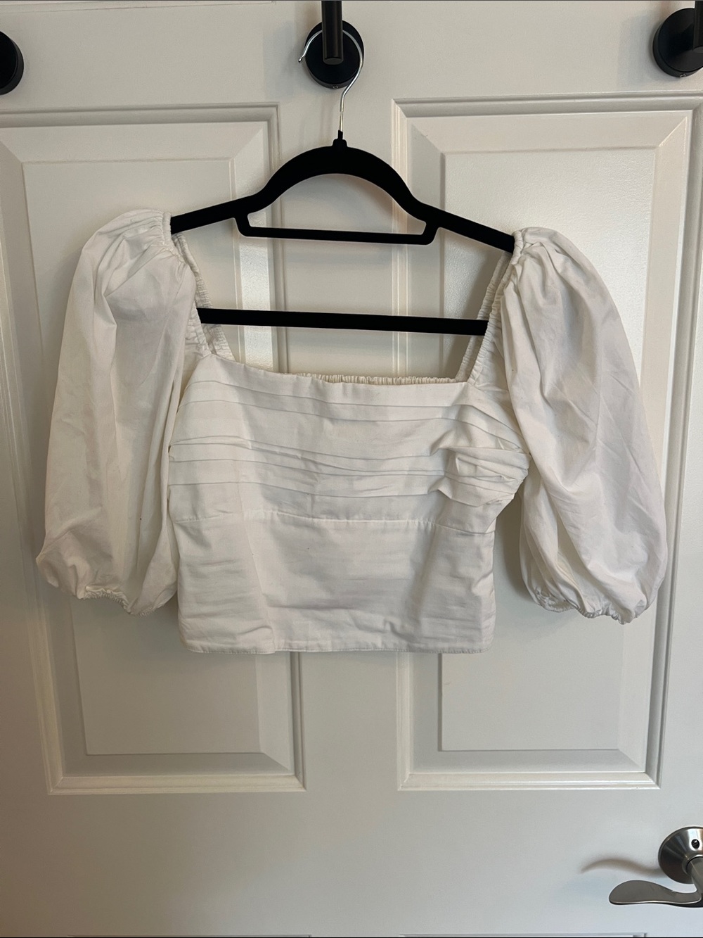 Abercrombie & Fitch White Puff Sleeve Square-Neck Crop Top